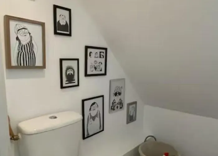 Maison Oneill * Dunkirk